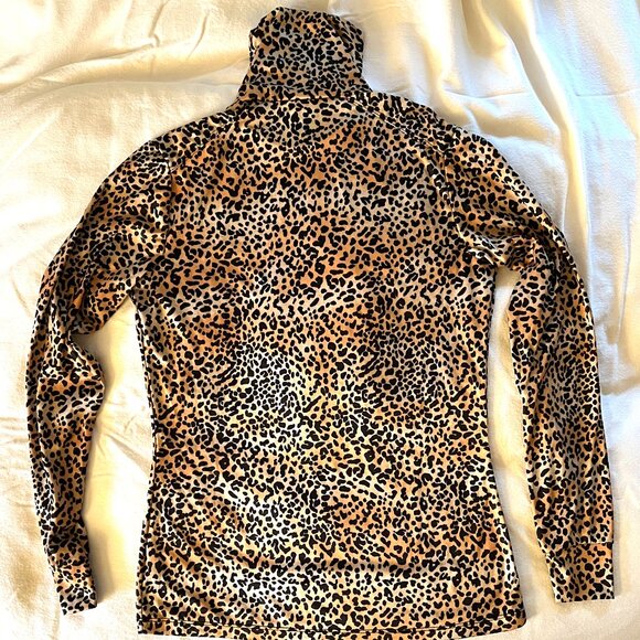 Hot Chillys Women's Base Layer Peach Skins Top Turtleneck Cheetah print Small - Picture 1 of 5